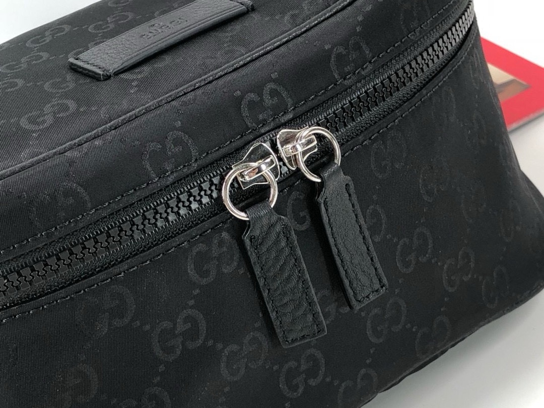 Gucci 449132 New Arrival Shoulder Bag (Black Canvas)