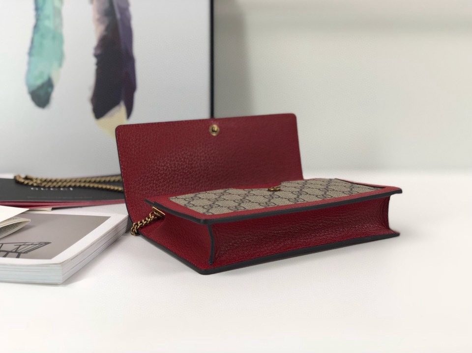 Gucci Original Quality Card Holder 476079 (Brown and Red)