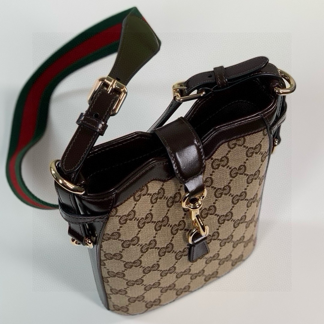 Gucci GG Small Bucket Bag 782919