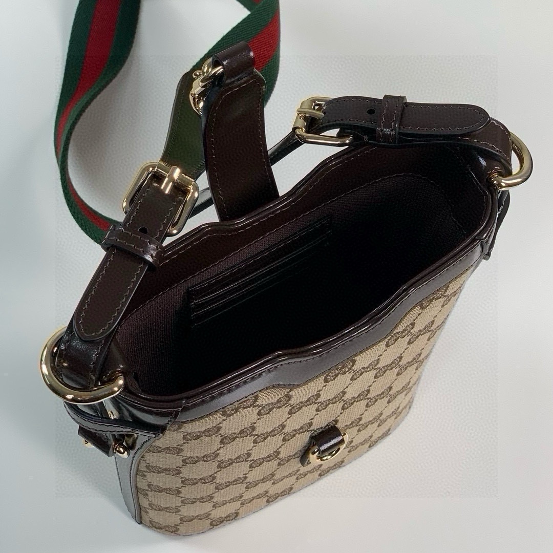 Gucci GG Small Bucket Bag 782919