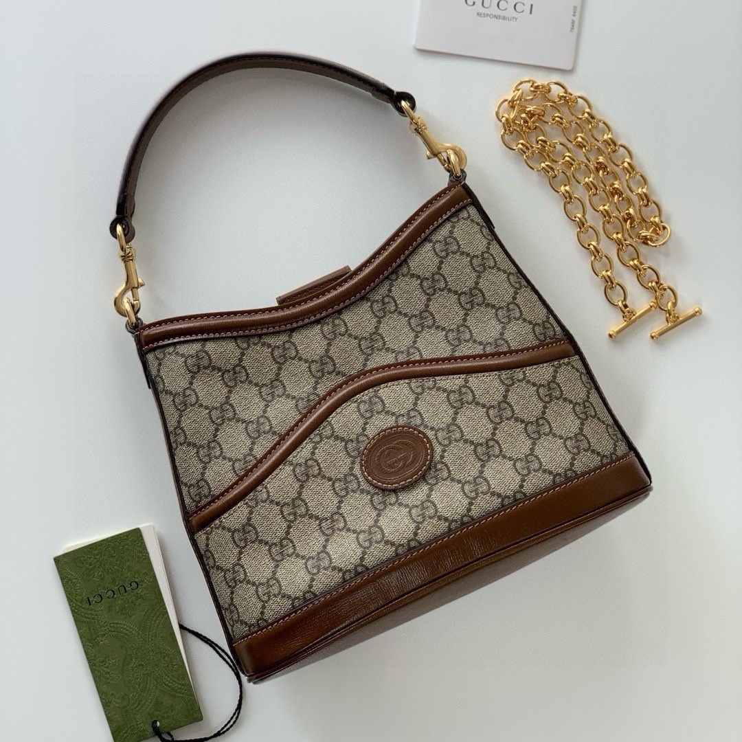 Gucci GG Double G Oval Tag Shoulder Bag 696011 Beige