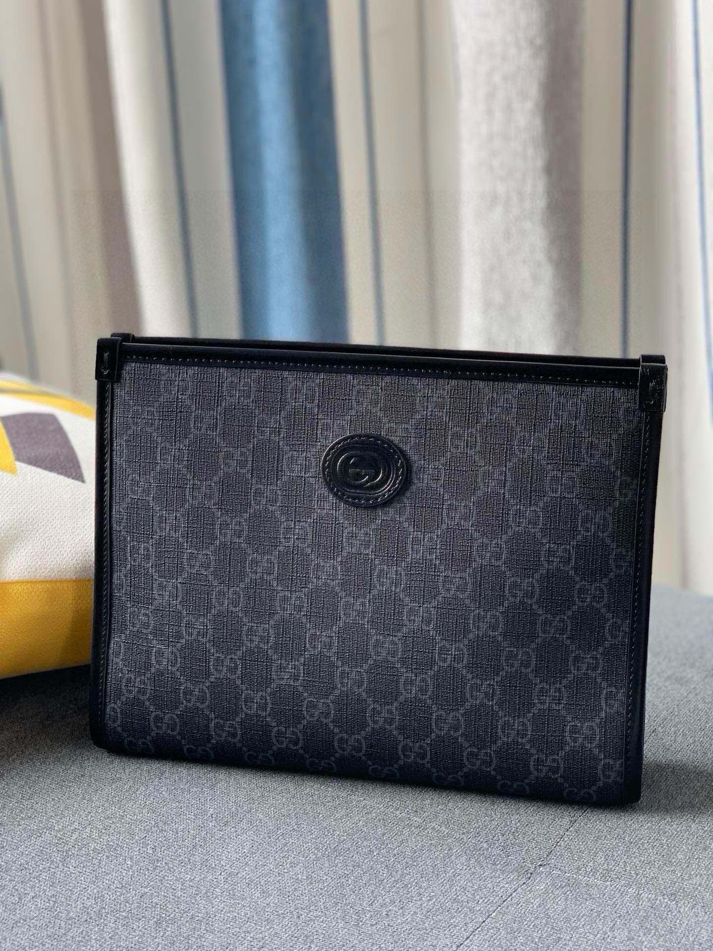 Gucci GG Double G Clutch 672956 Black