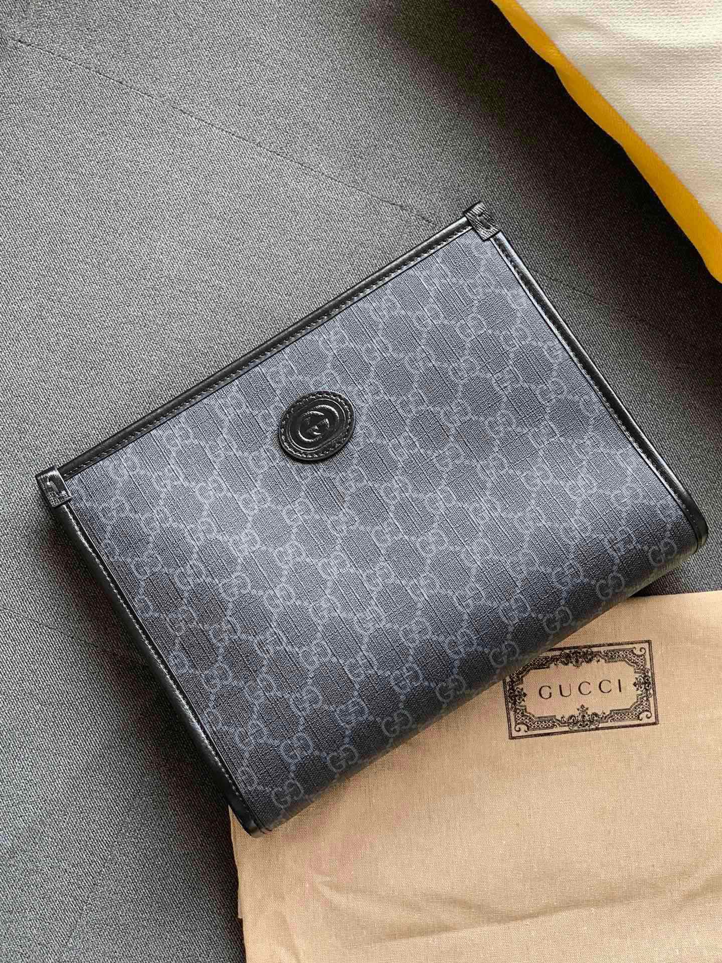 Gucci GG Double G Clutch 672956 Black