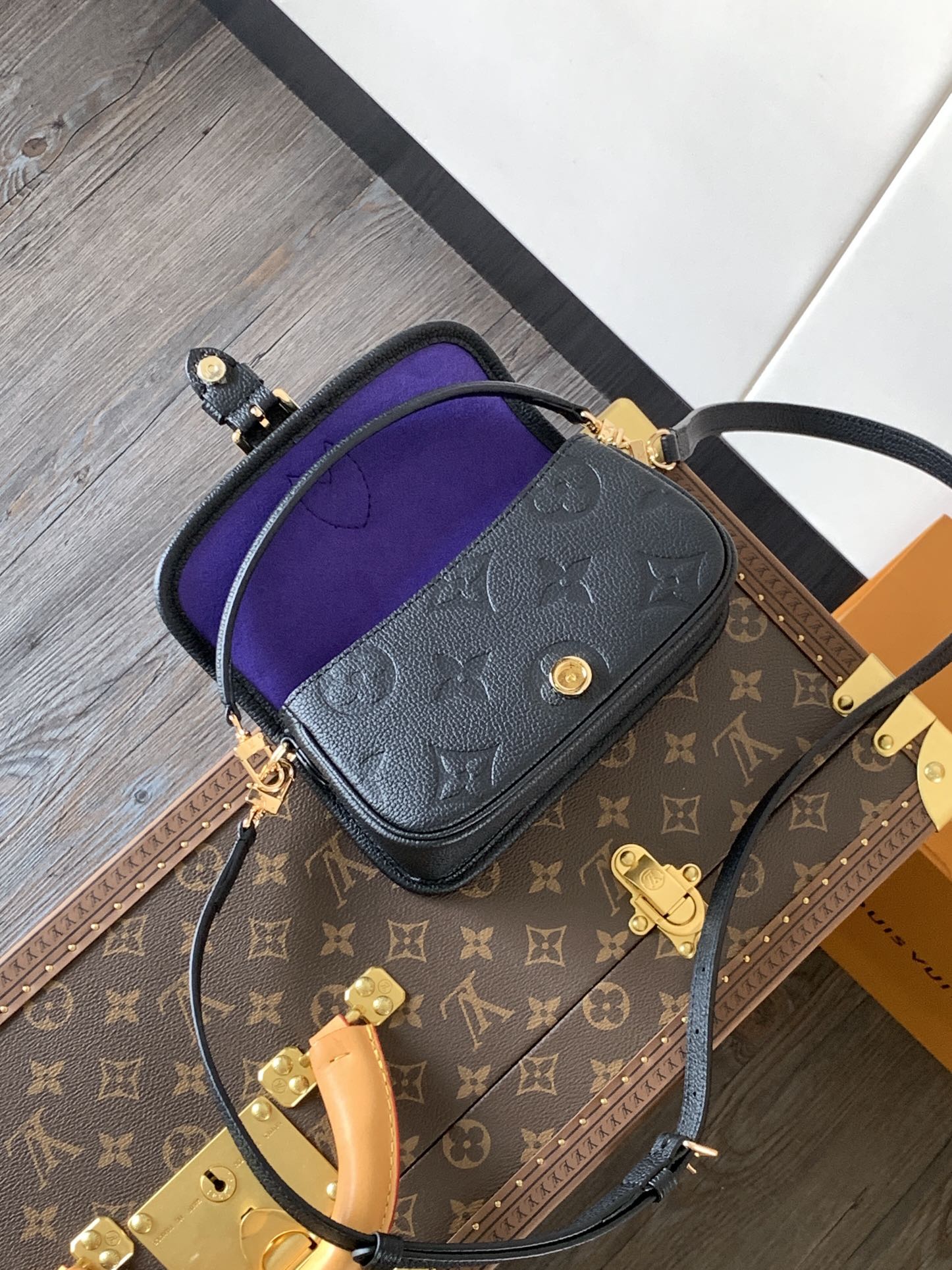 Variable Code Chip LV M83566 Black Nano Diane Handbag. Monogram Empreinte leather. Flap, magnetic buckle open and close