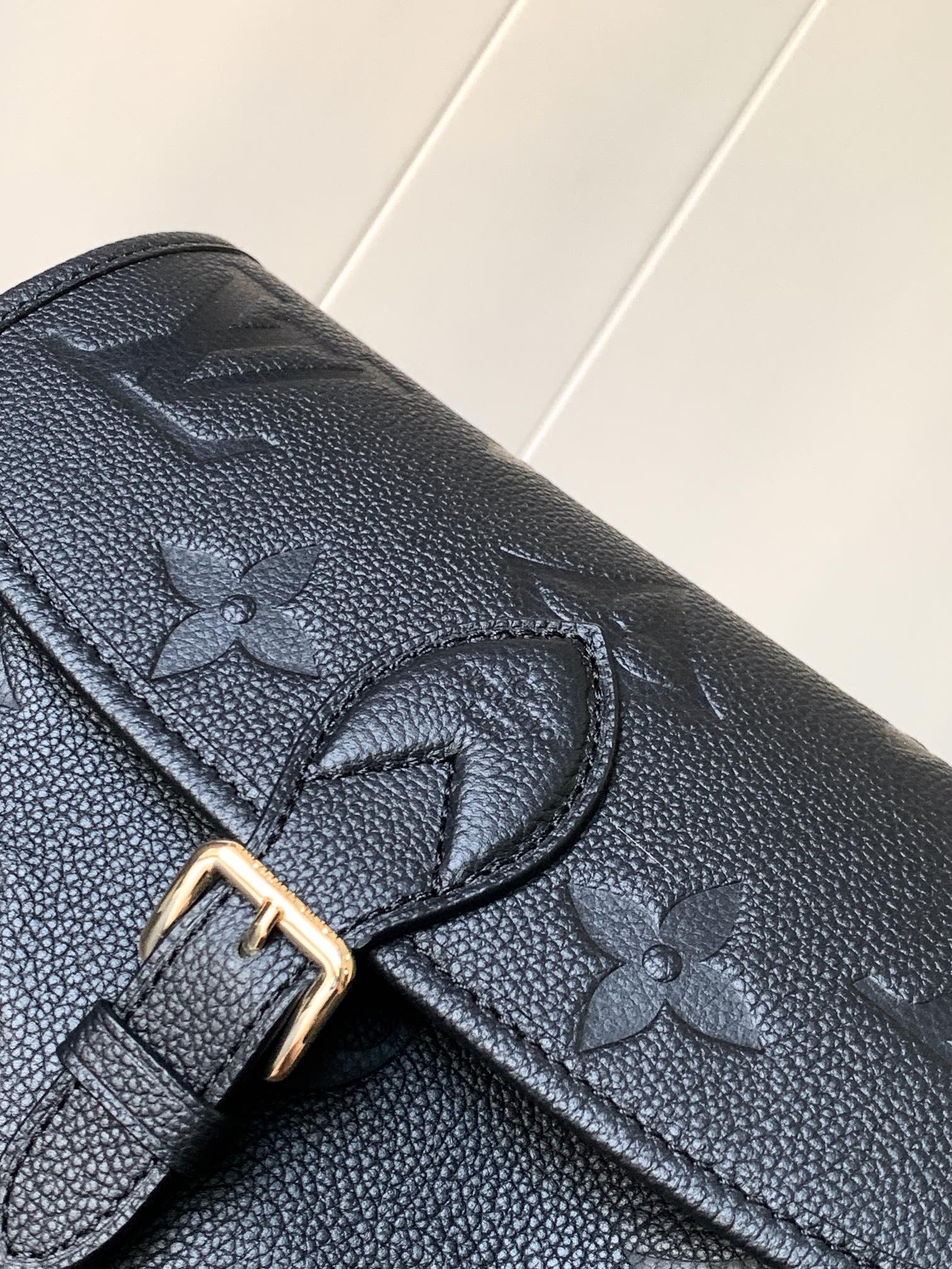 Variable Code Chip LV M46386 Black Diane Handbag Monogram Empreinte embossed leather removable wide jacquard shoulder strap