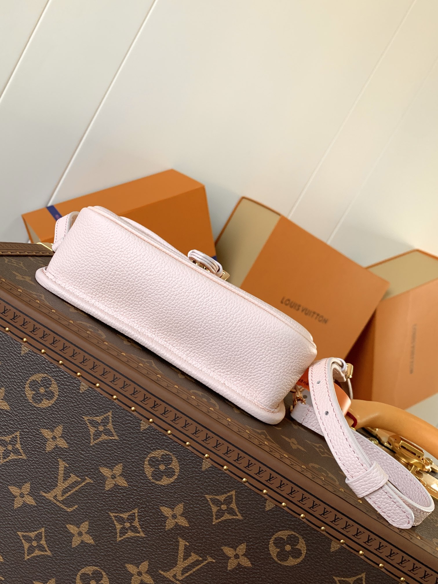 Variable Code Chip LV M83566 PinkNano Diane Handbag. Monogram Empreinte leather. Flap, magnetic buckle open and close