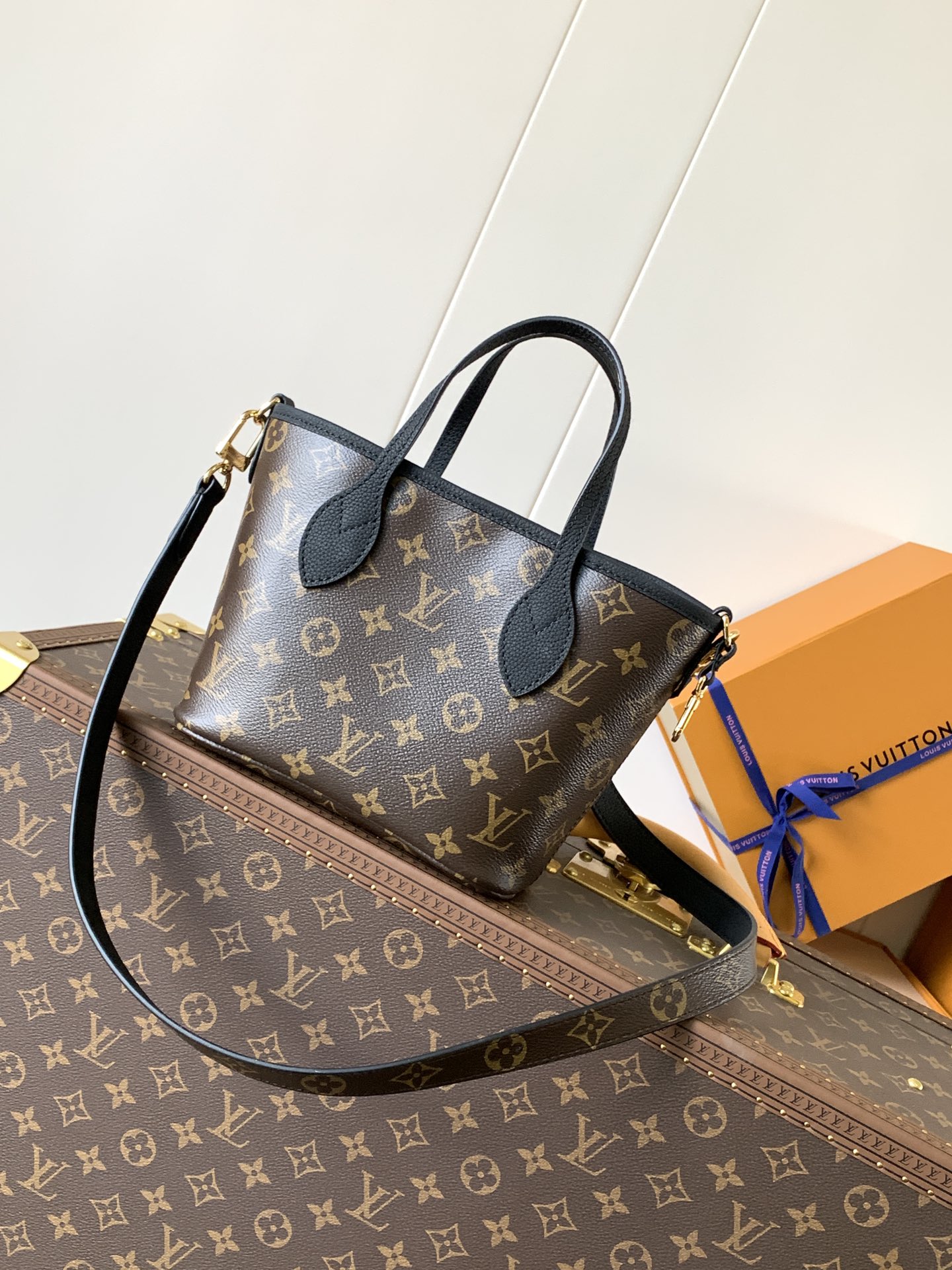 Louis Vuitton LV Neverfull Bandouli??re Inside Out BB Handbag M12099 black