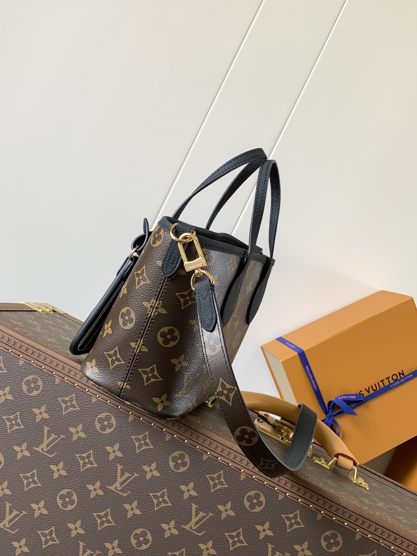 Louis Vuitton LV Neverfull Bandouli??re Inside Out BB Handbag M12099 black