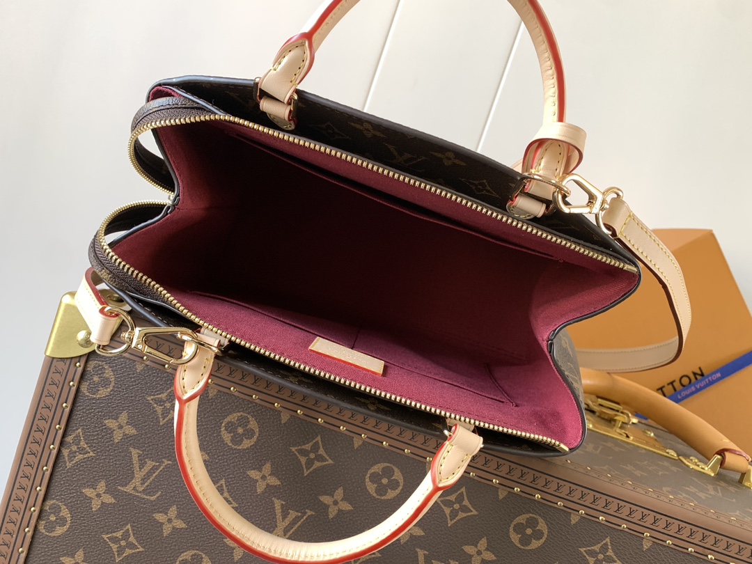 Louis Vuitton LV Grand Palais Handbag M45900