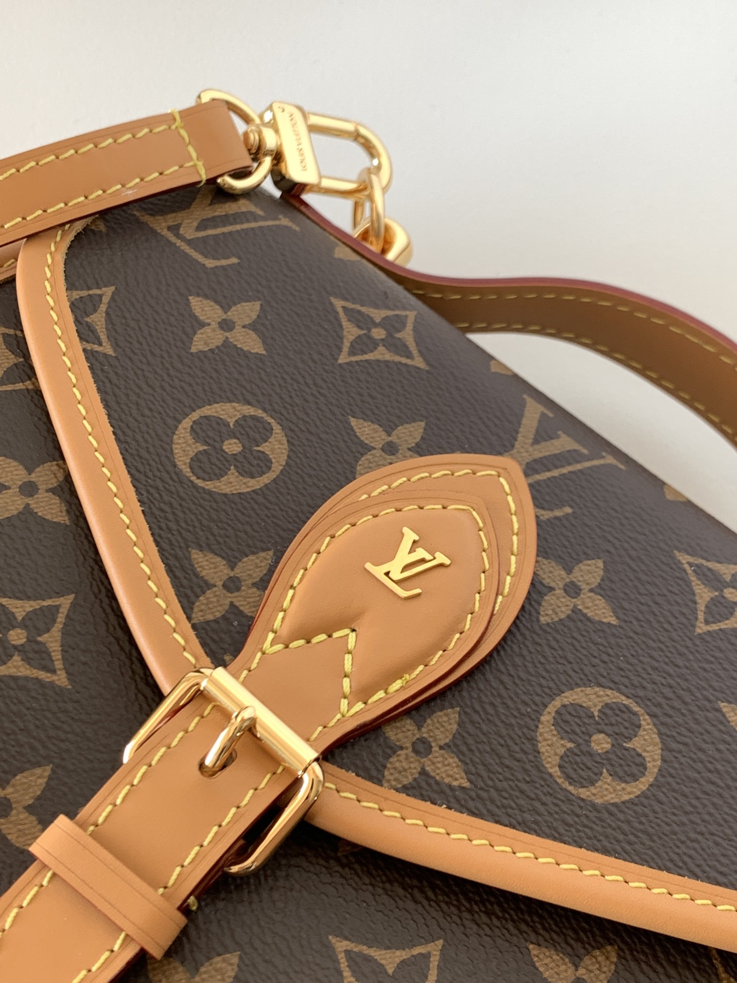 Louis Vuitton Ivy Bag M44919 ?C Small Vintage Style Monogram Canvas