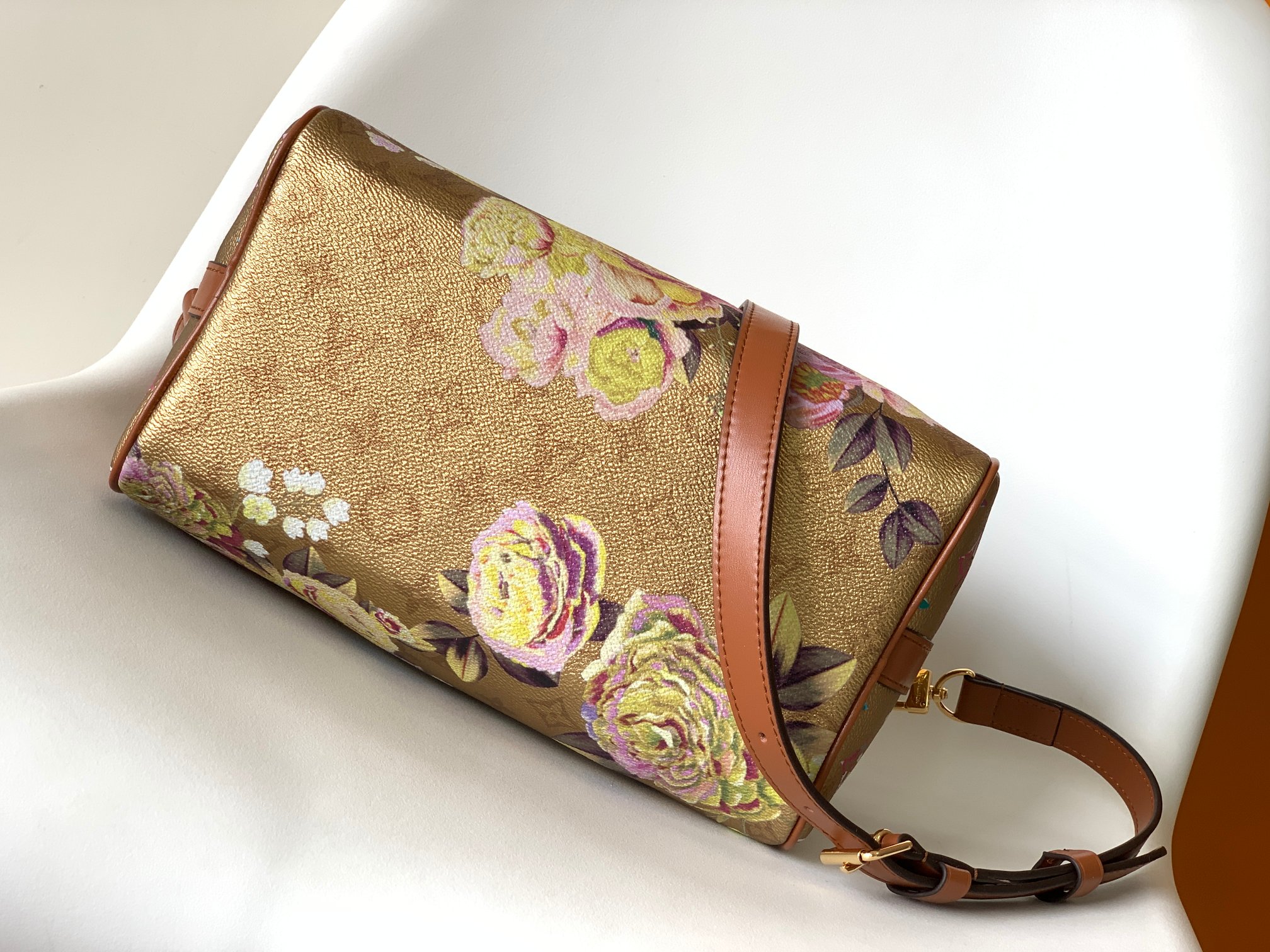 OnTheGo Handbag M21317 by Louis Vuitton LV in Gold Floral Print Monogram Empreinte Leather