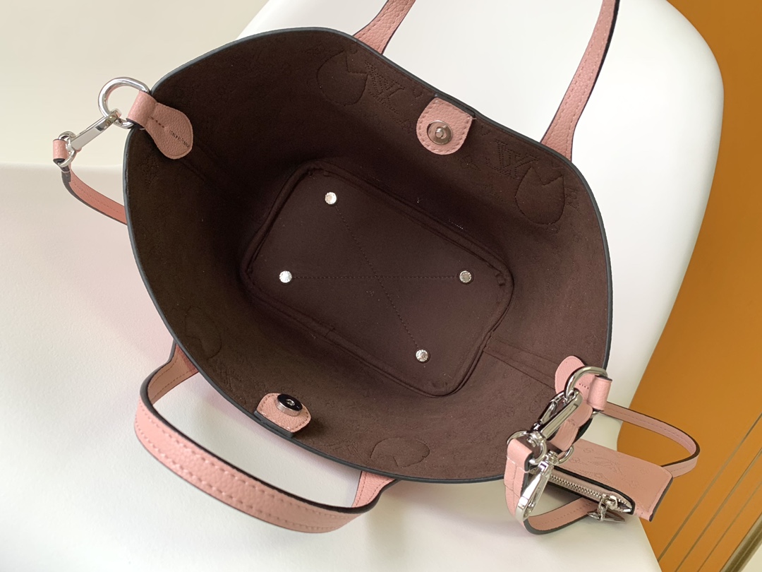 MBlossom Small Handbag Pink M23196 by Louis Vuitton LV in Black