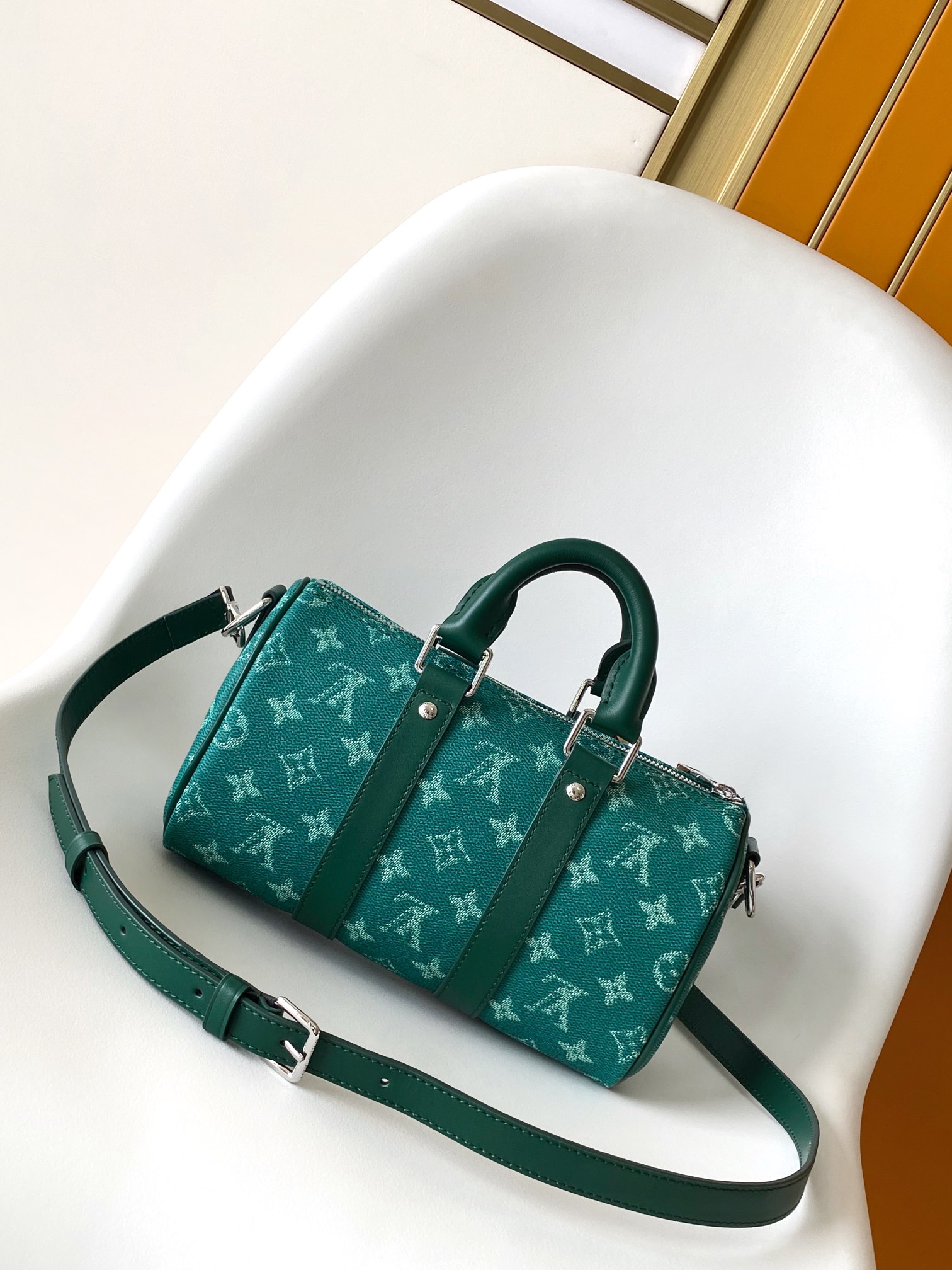 Keepall Bandouli??re 25 Handbag by Louis Vuitton LV M12684 in Green