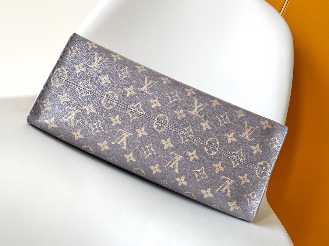 M12415 OnTheGo MM Bag by Louis Vuitton LV