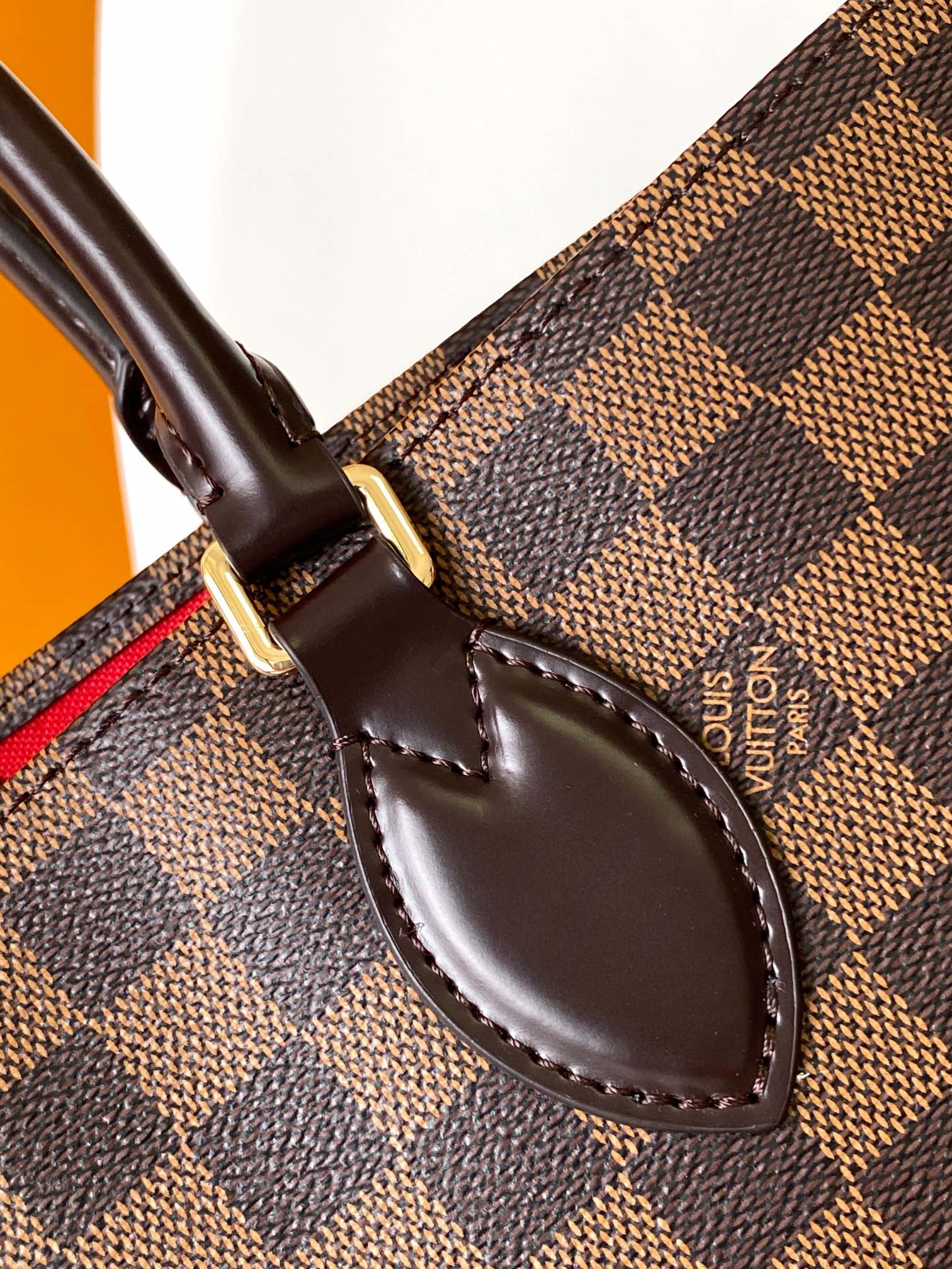 Onthego Tote Bag by Louis Vuitton LV N00065