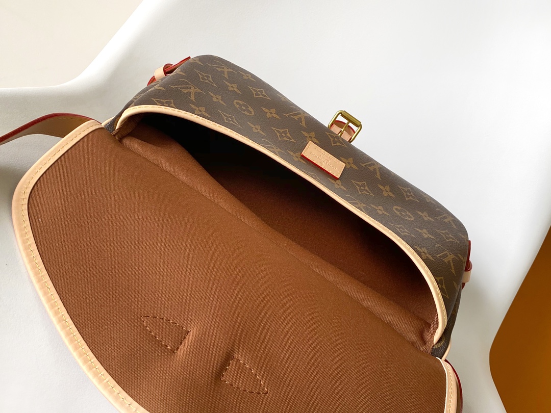 M40710 Saumur Medium Bag by Louis Vuitton LV in Monogram Canvas