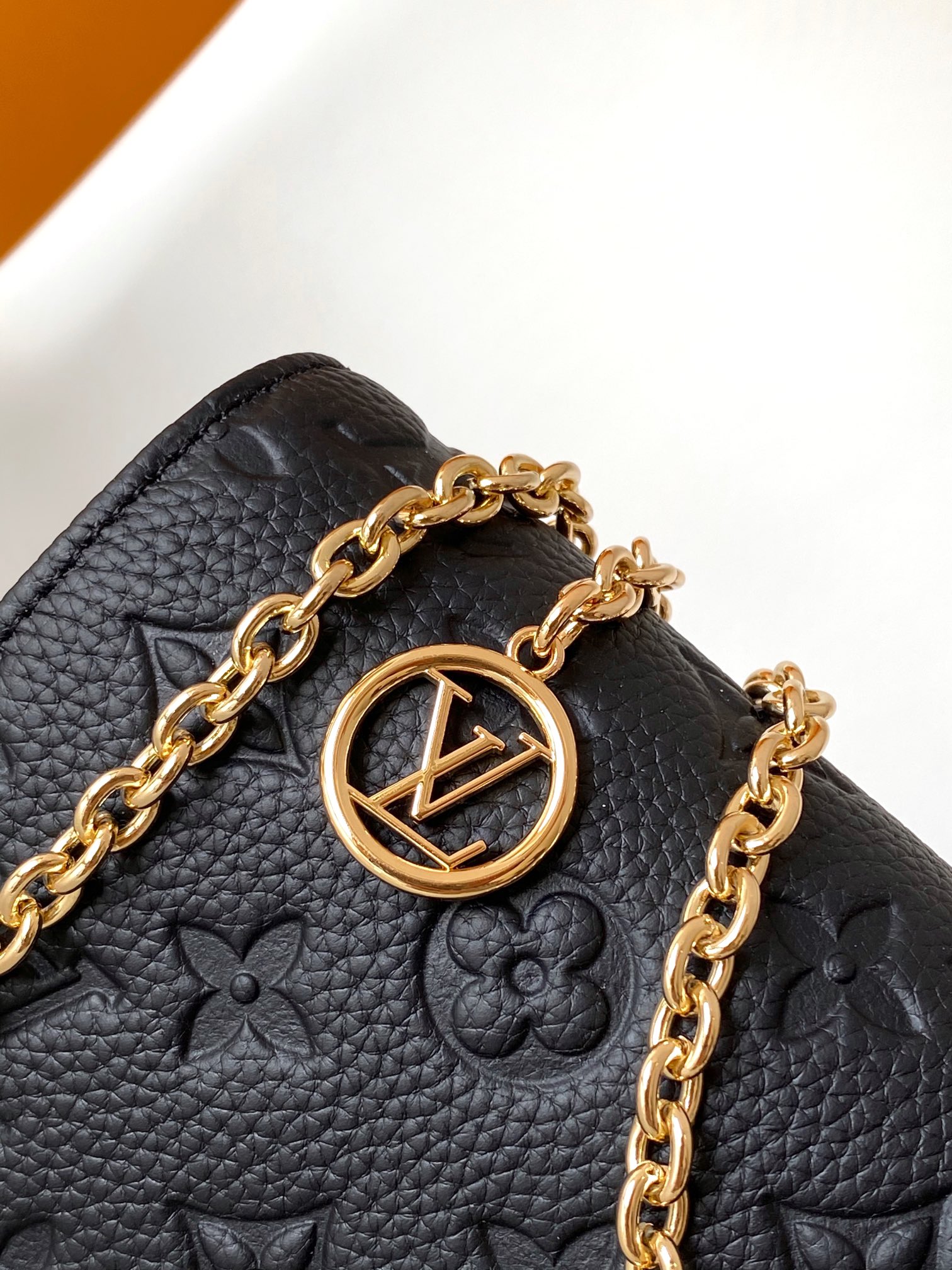 M46919 Wallet On Chain Metis by Louis Vuitton LV in Black