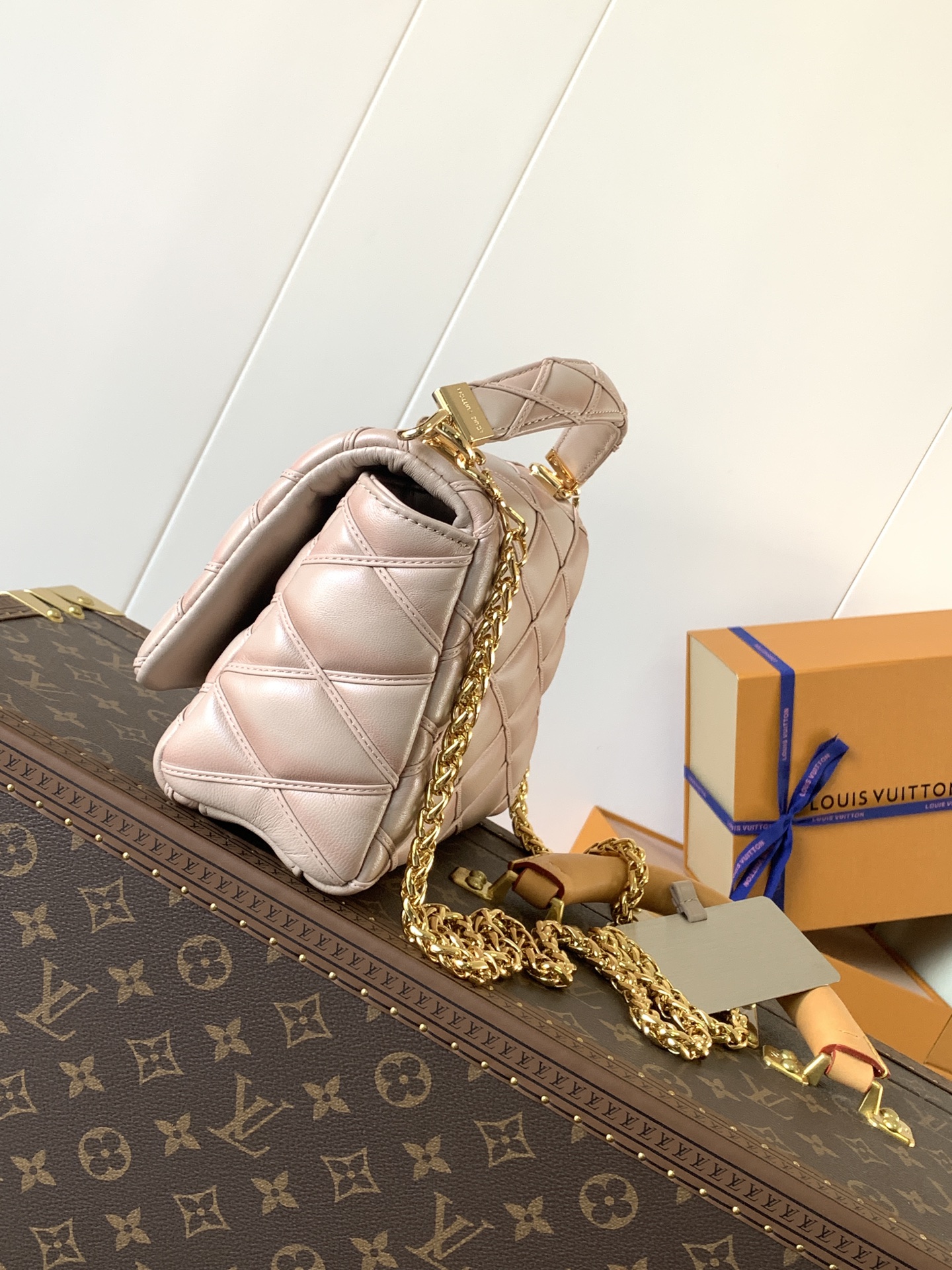 M23568 GO-14 Medium Handbag by Louis Vuitton LV in Nude Pink Gradient