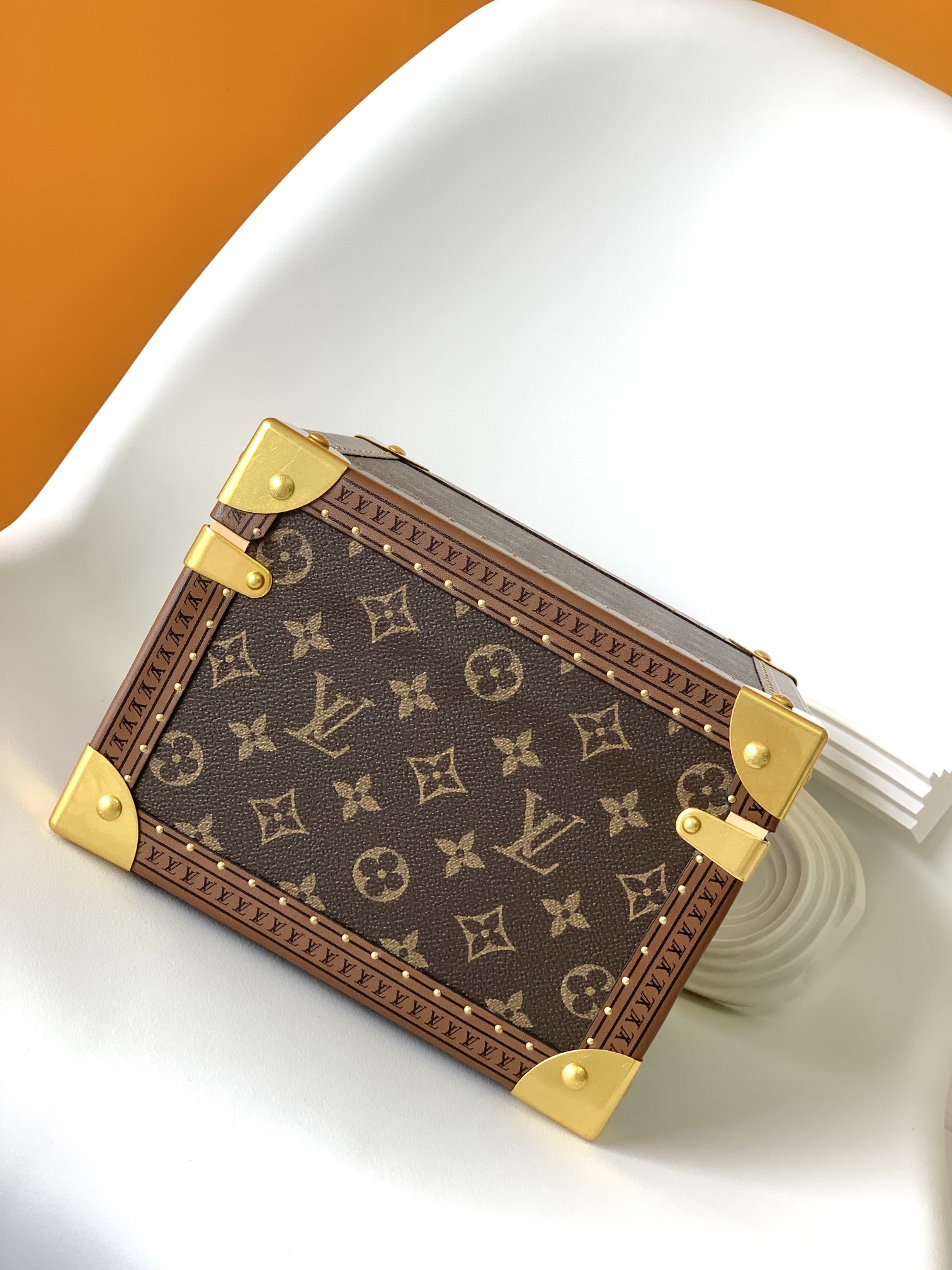 Pyramid Hard Case by Louis Vuitton LV - Large M10052 