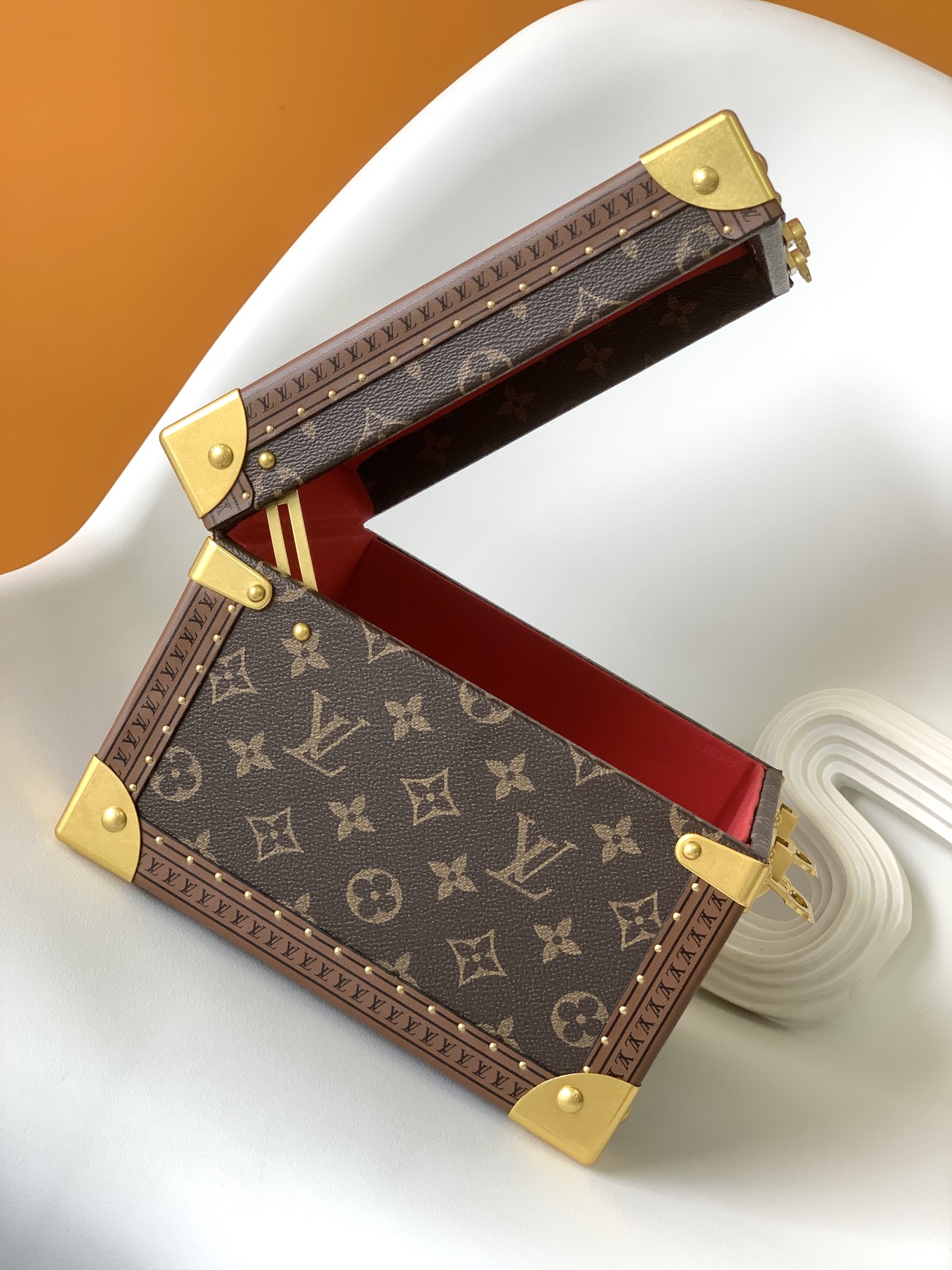 Pyramid Hard Case by Louis Vuitton LV - Large M10052 