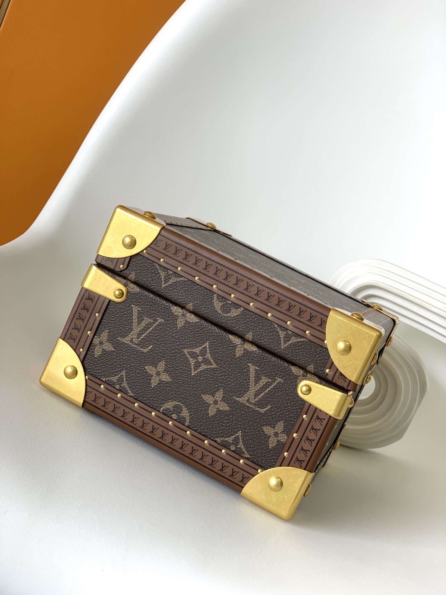 Pyramid Hard Case by Louis Vuitton LV - Medium M10052