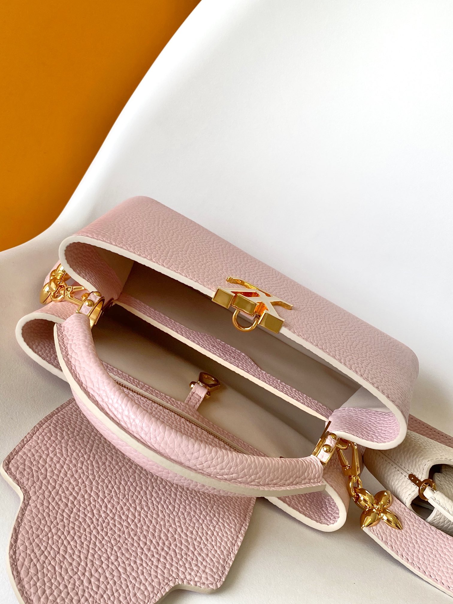 M24120 Mini Capucines Bag by Louis Vuitton LV in Pink