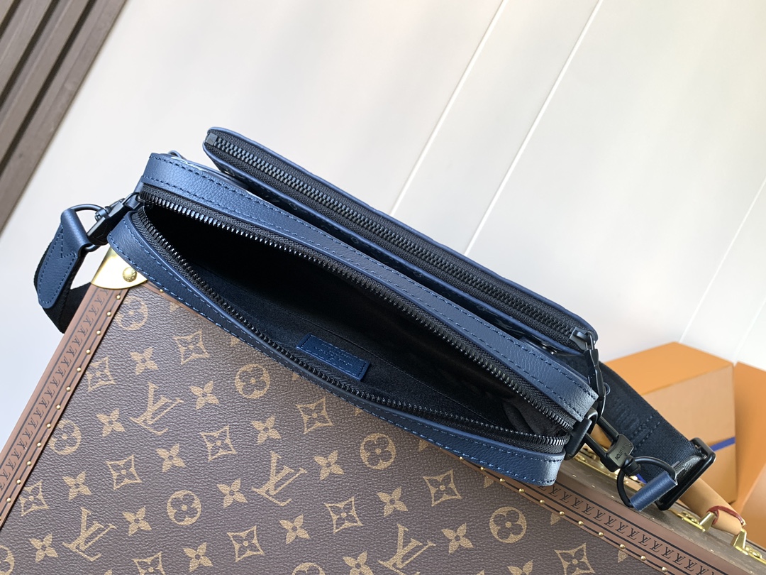 M24753 Trio Messenger Bag in Blue by Louis Vuitton LV