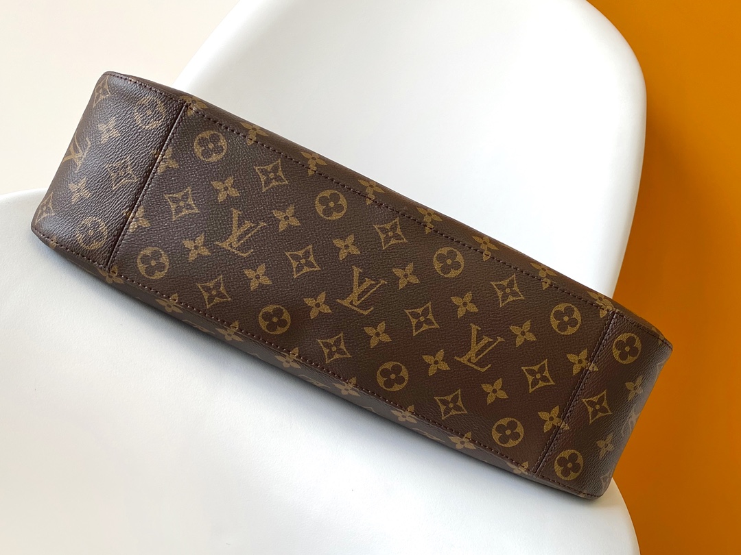 M12098 Monogram Large Retiro Handbag by Louis Vuitton LV