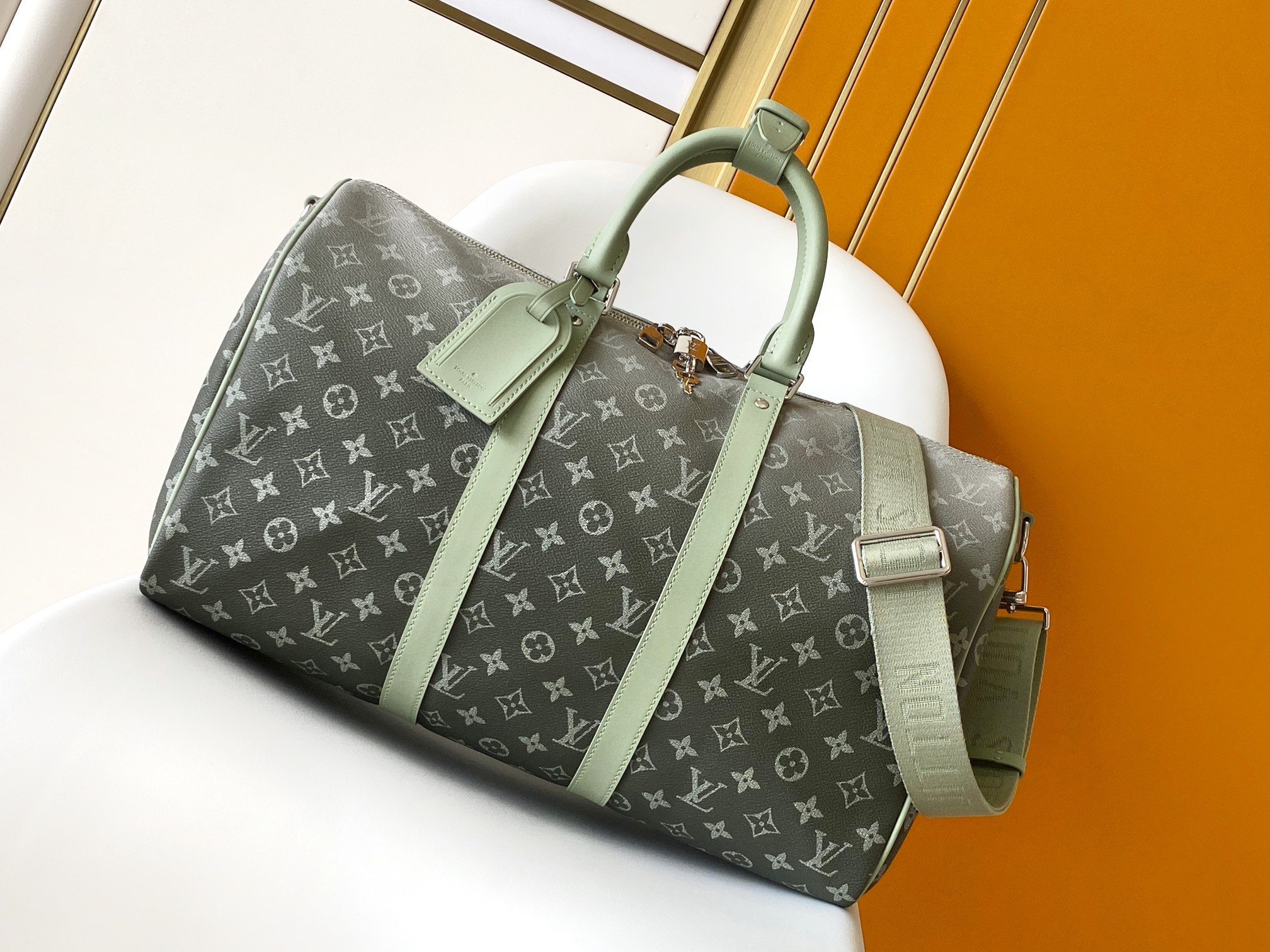 M11718 Gradient Keepall Bandouli??re 45 by Louis Vuitton LV