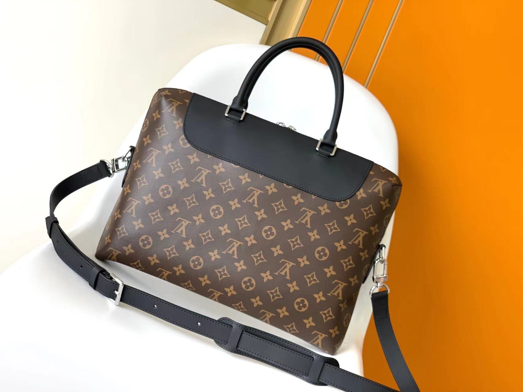 M54109 Porte-Documents Jour Briefcase by Louis Vuitton LV