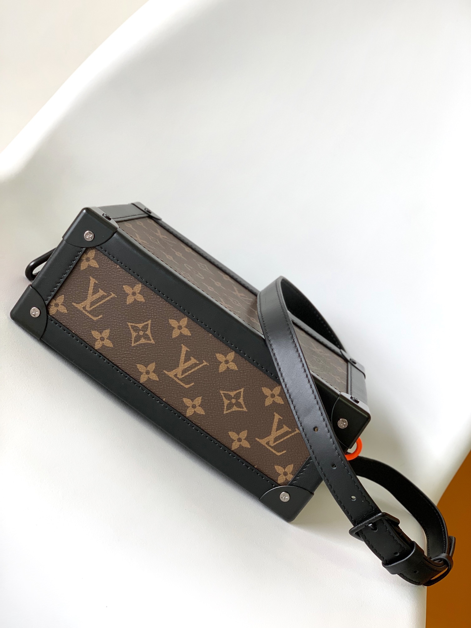 M44478 Monogram Canvas Handbag by Louis Vuitton LV