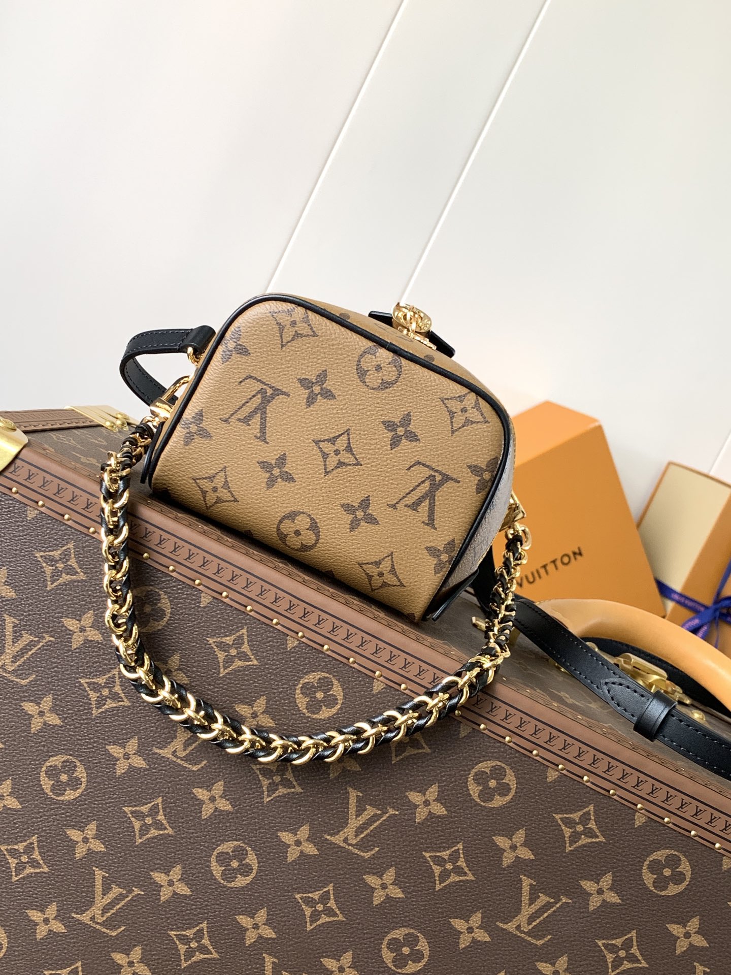 M47162 Just In Case Handbag by Louis Vuitton LV - Monogram Canvas