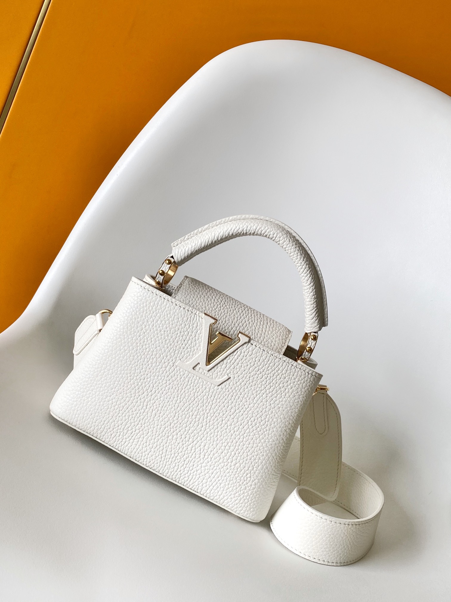 Capucines Mini Handbag by Louis Vuitton LV - White and Gray (M23456)