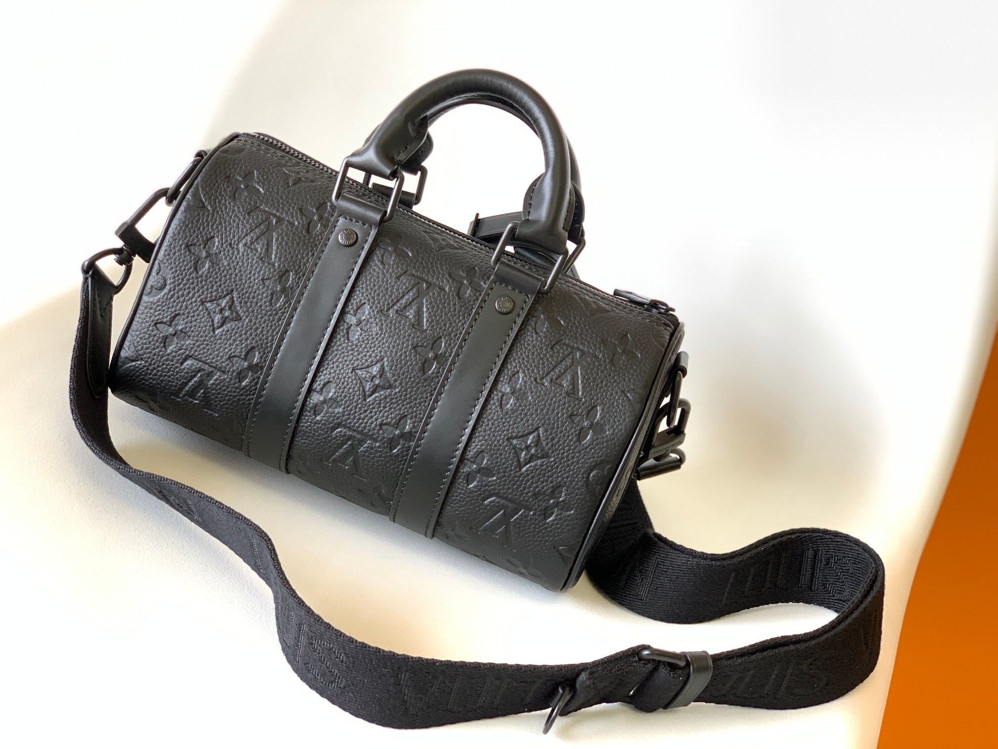 Louis Vuitton  LV Mini Keepall - M20900 Black Monogram Taurillon Leather