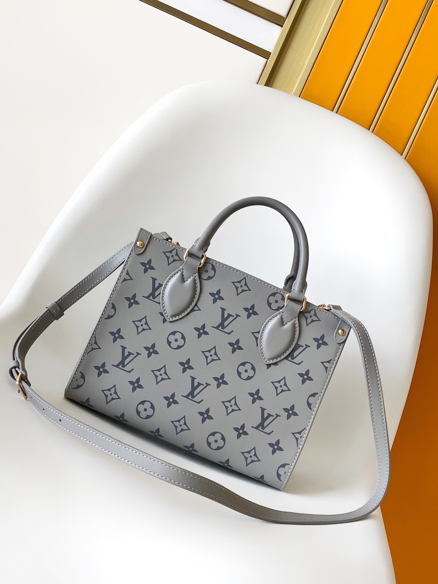 Louis Vuitton  LV OnTheGo Mini Handbag - M12465 Monogram Ink