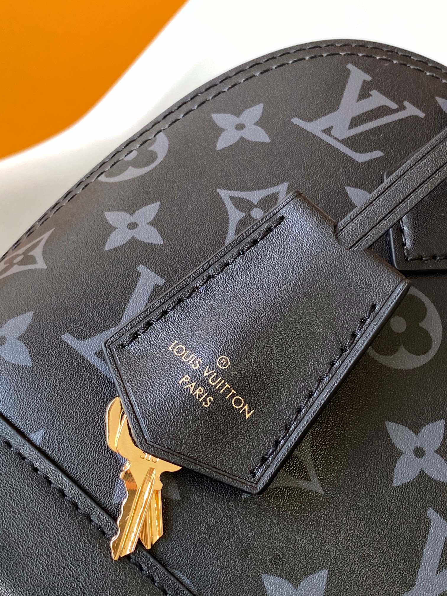  Louis Vuitton LV  Alma BB Handbag - M12289 Monogram Ink Black