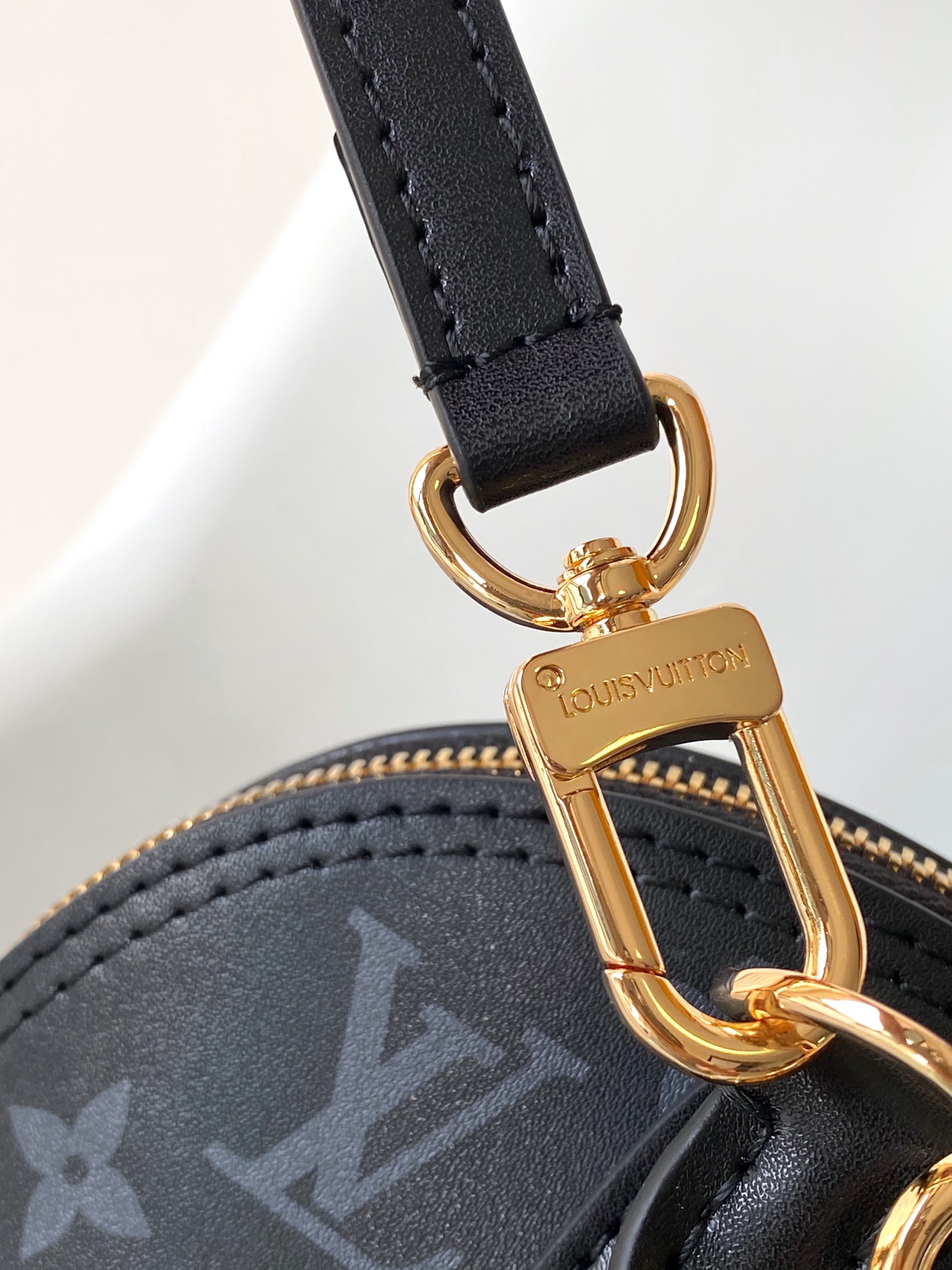  Louis Vuitton LV  Alma BB Handbag - M12289 Monogram Ink Black