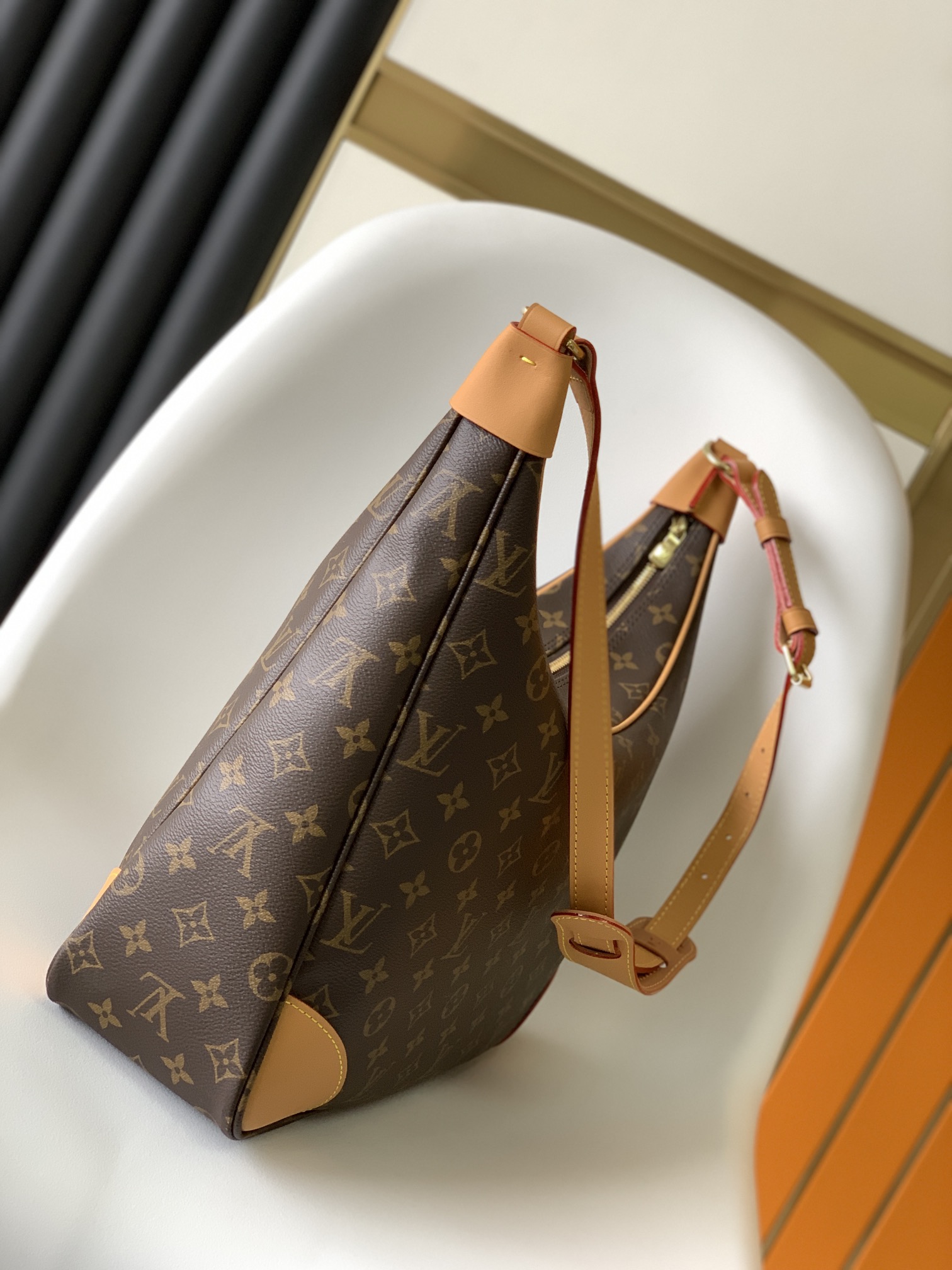 Louis Vuitton  LV Boulogne Large Handbag - M51260