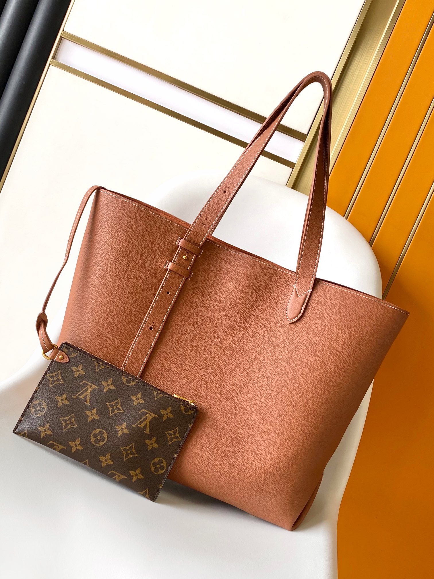 Louis Vuitton  LV Low Key Cabas Medium Bag - M25342 Brown