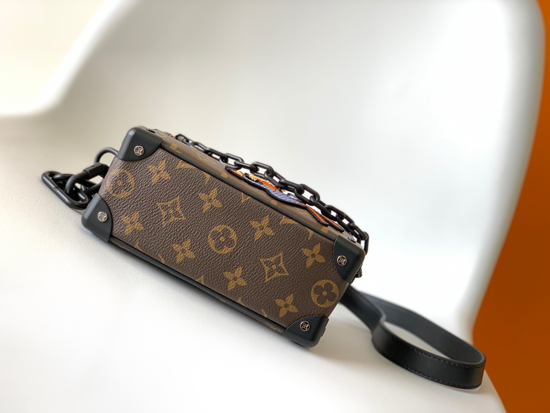 Louis Vuitton  LV Mini Soft Trunk Chain Bag - M80159 Embroidered