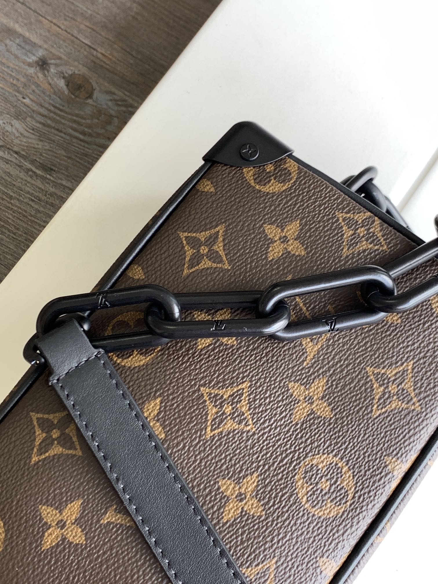 Louis Vuitton  LV Mini Soft Trunk Chain Bag - M80159 Embroidered