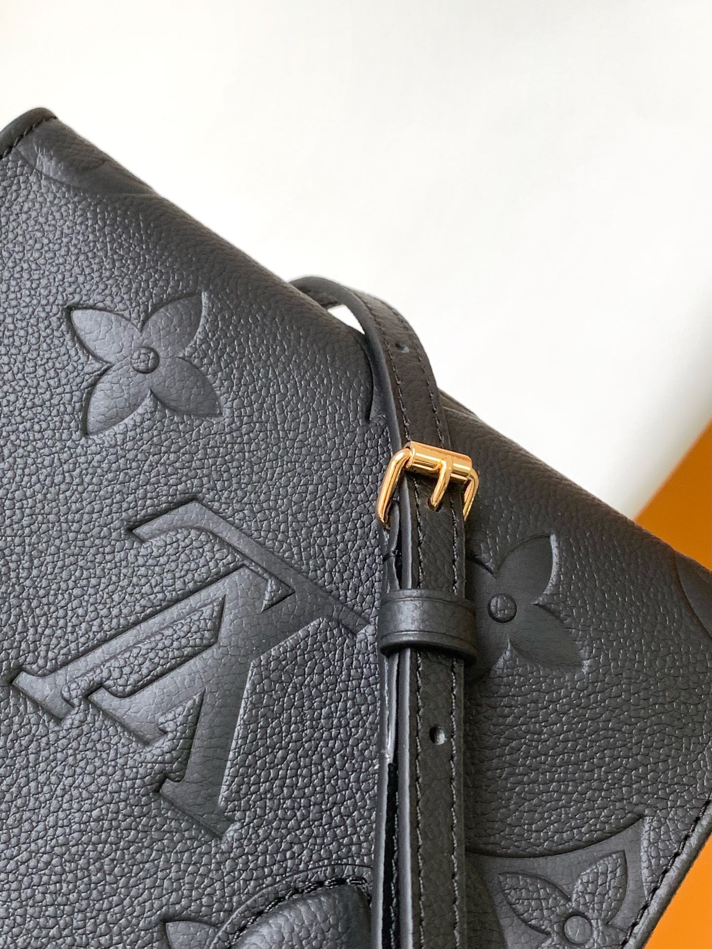 Louis Vuitton LV  OnTheGo BB Handbag - M46993 in Black (Top Quality Replica)