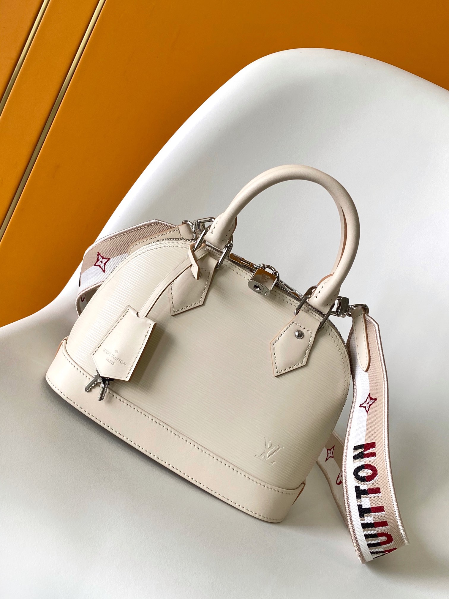 Louis Vuitton LV M58706 Alma BB Handbag in Cream Epi Leather