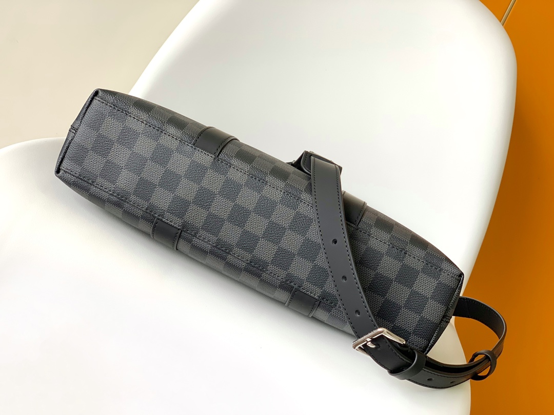 Louis Vuitton LV N40000 Anton Tote Bag