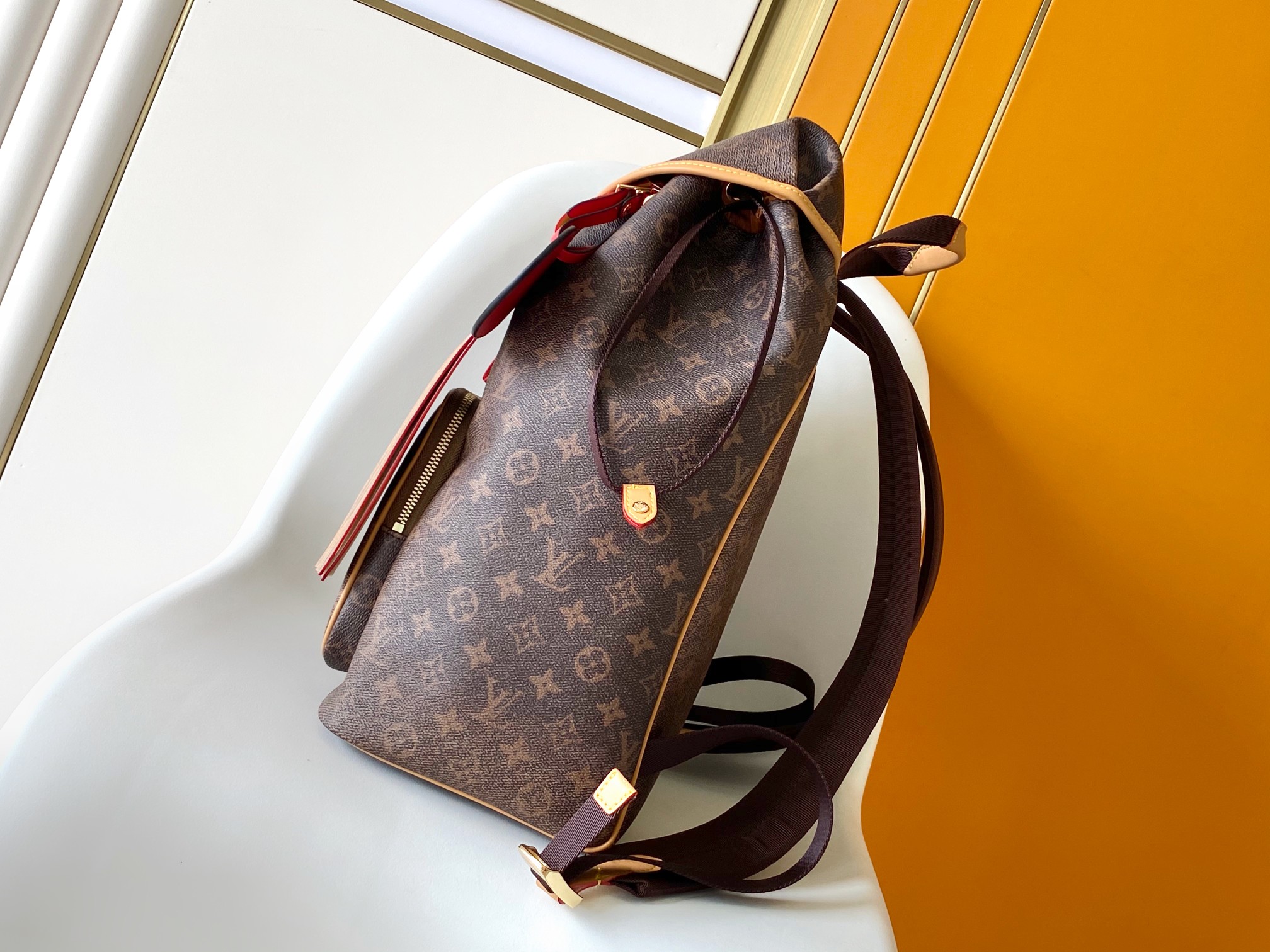  Louis Vuitton LV M11540 Montsouris Backpack