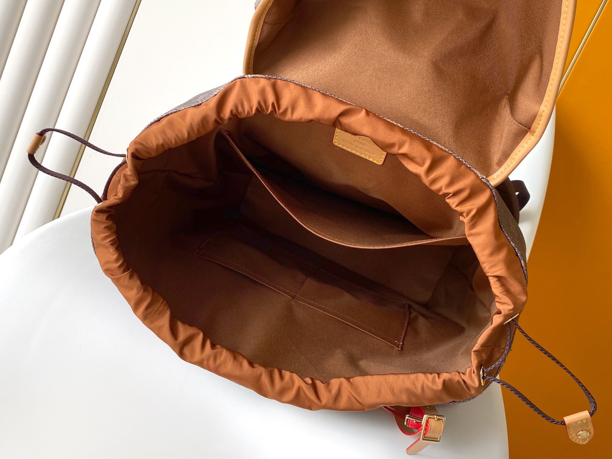  Louis Vuitton LV M11540 Montsouris Backpack