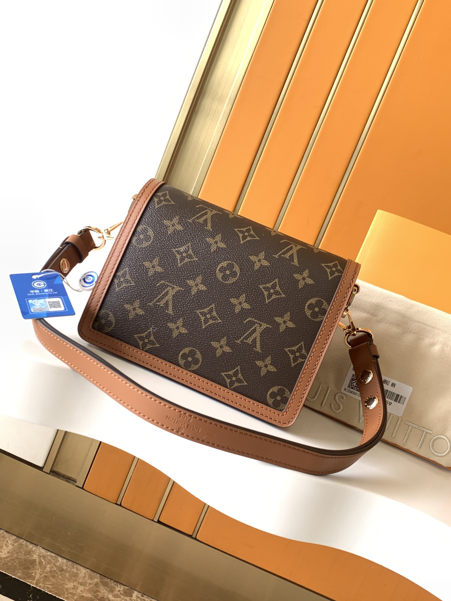 Louis Vuitton LV M45959 Dauphine Bag