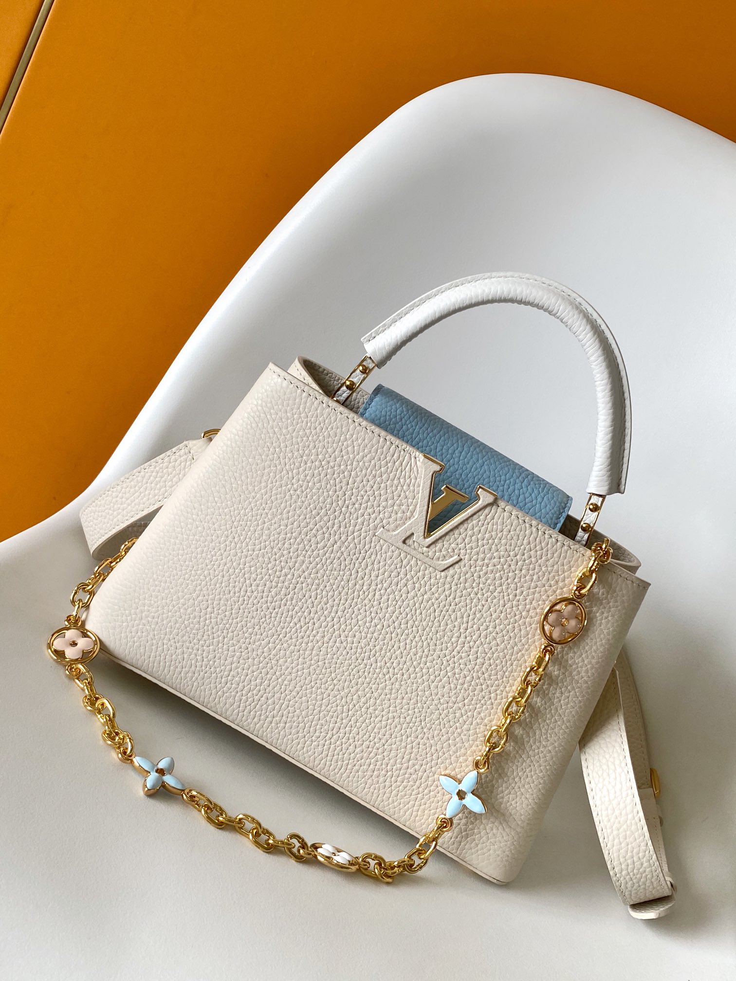 Louis Vuitton LV Capucines Mini Bag M25339 in Cream