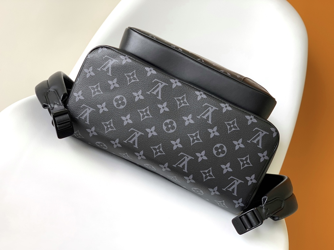  Louis Vuitton LV M45335 Dean Backpack in Black Monogram