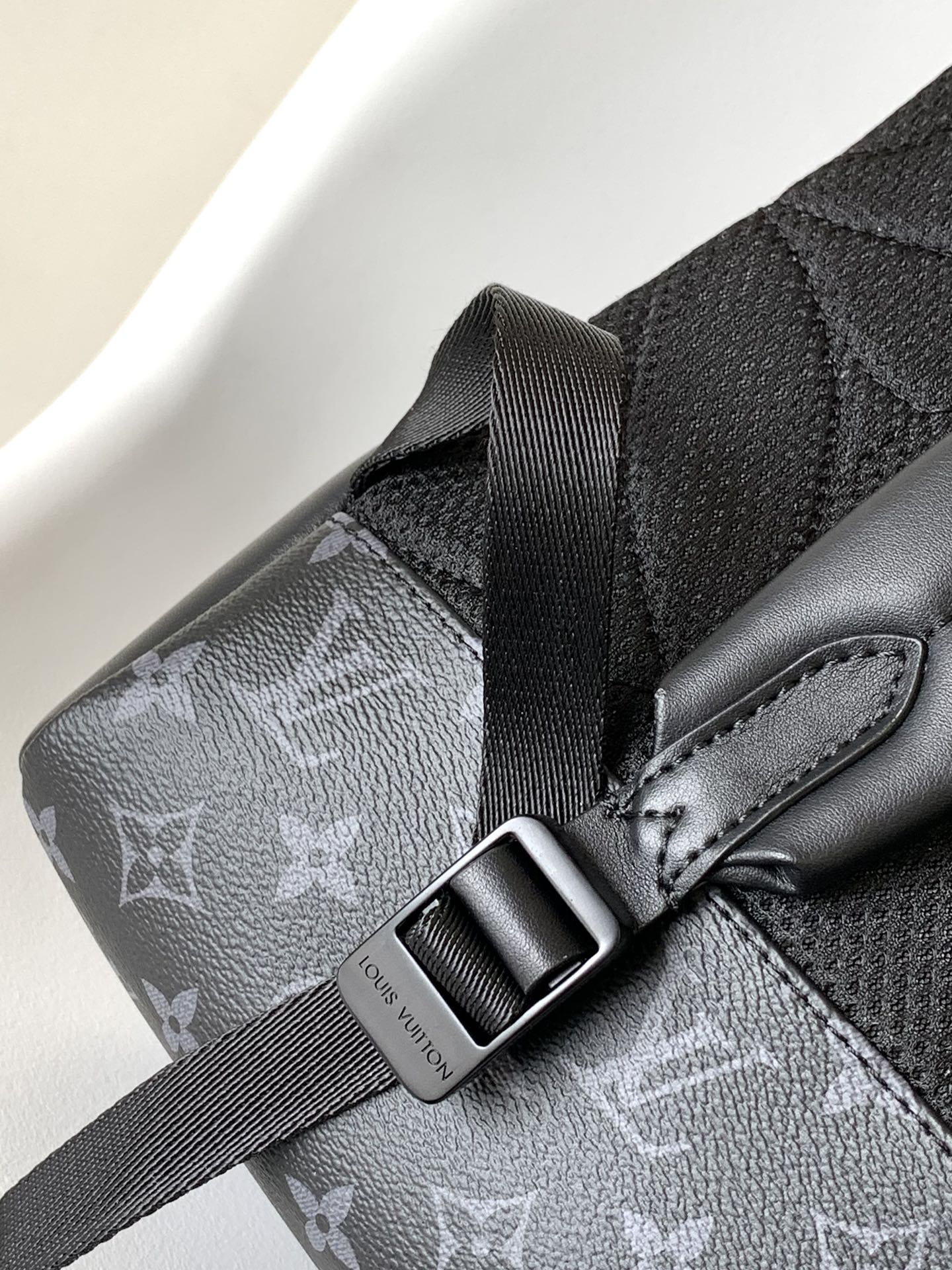  Louis Vuitton LV M45335 Dean Backpack in Black Monogram